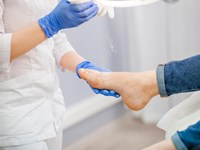 A importancia do talco para a saúde dos pés