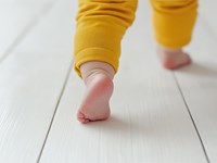 Salud de los pies en los niños: cómo detectar problemas en sus pies