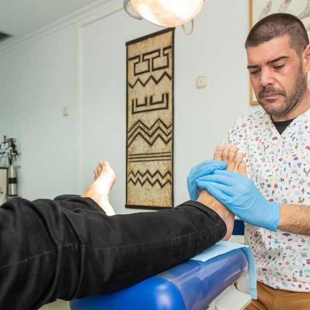 Solicita unha cita previa cos nosos profesionais